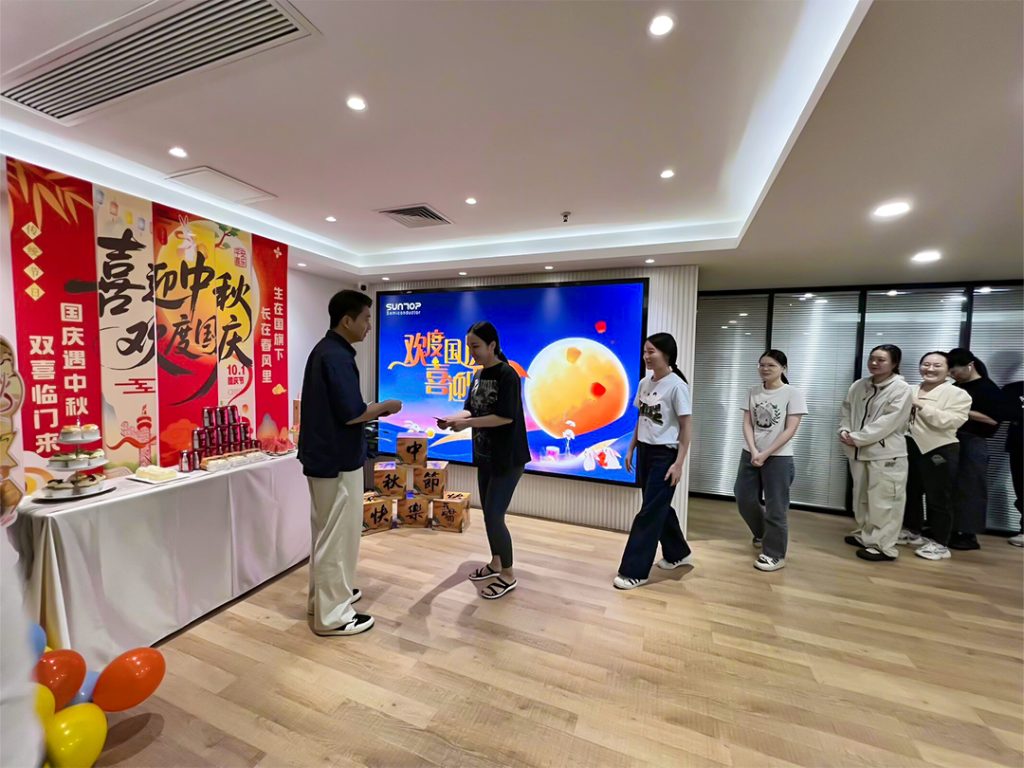 Boss gives out perks